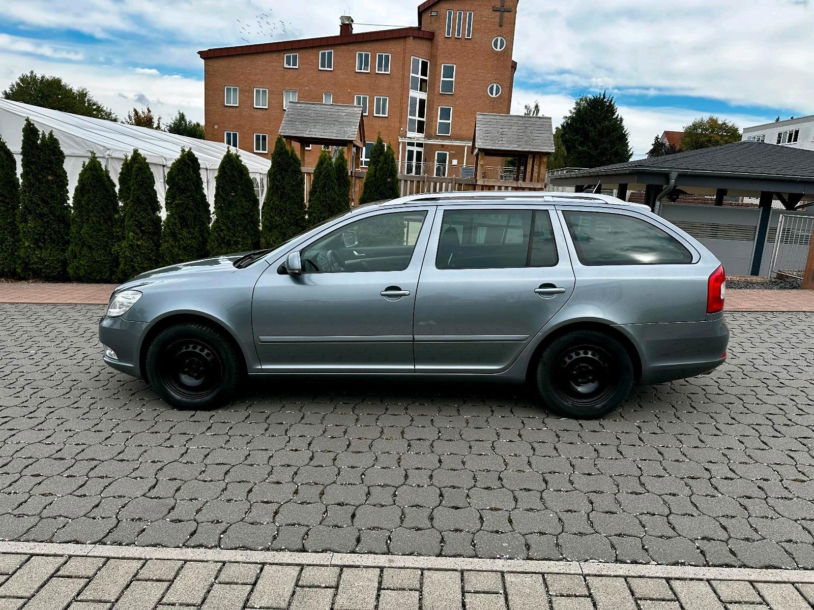 Skoda Octavia 2012 — photo 5