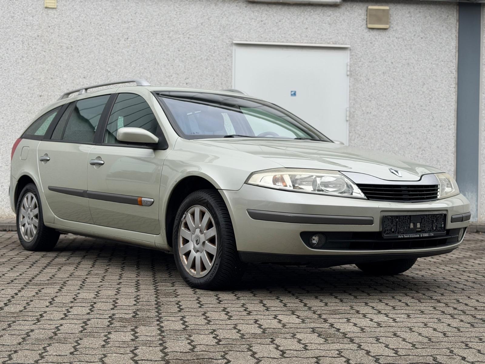 Renault Laguna 2004 — interior