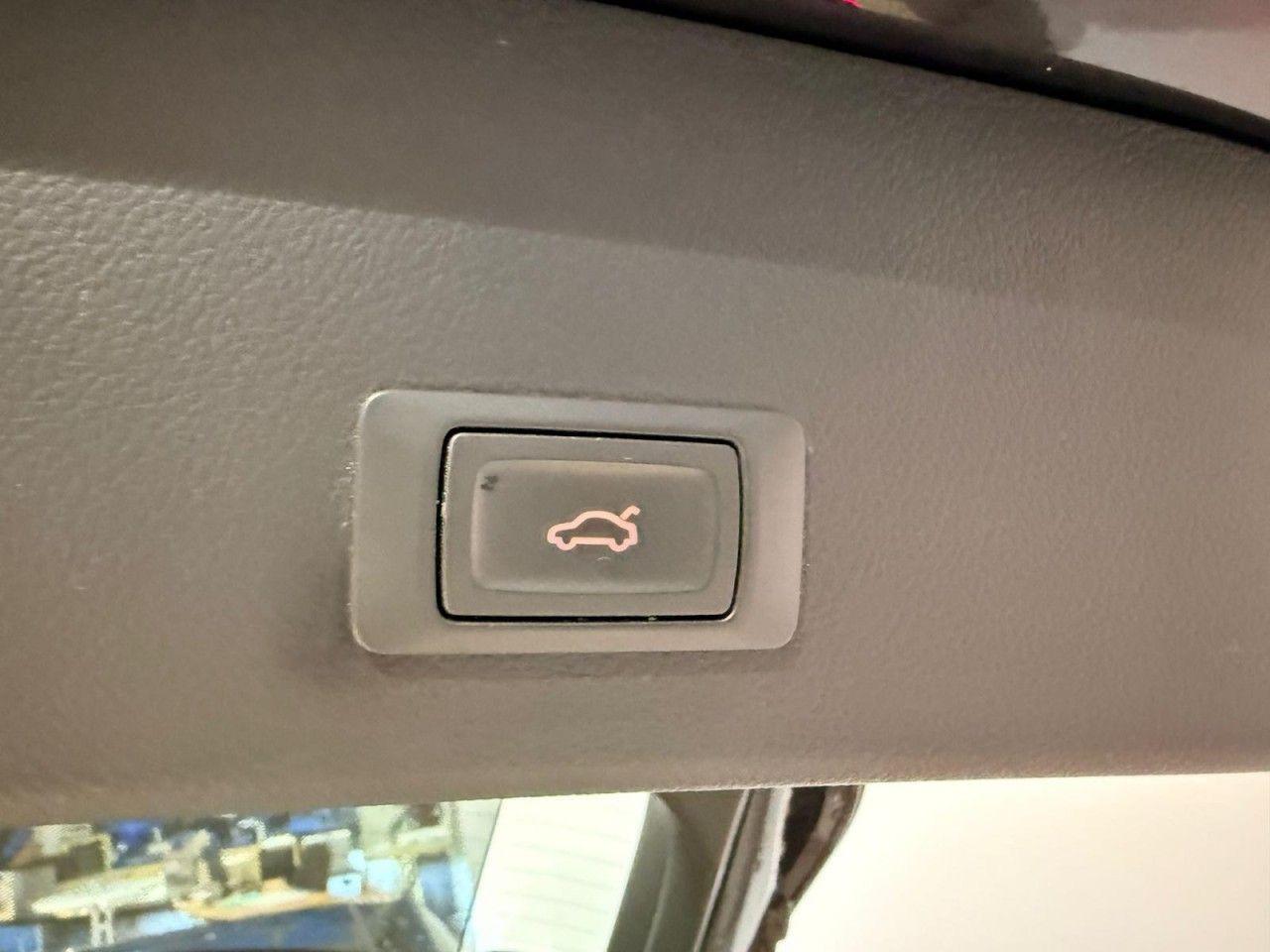Audi A6 2.0TFSI Avant quattro AHK Tempo LED PANO