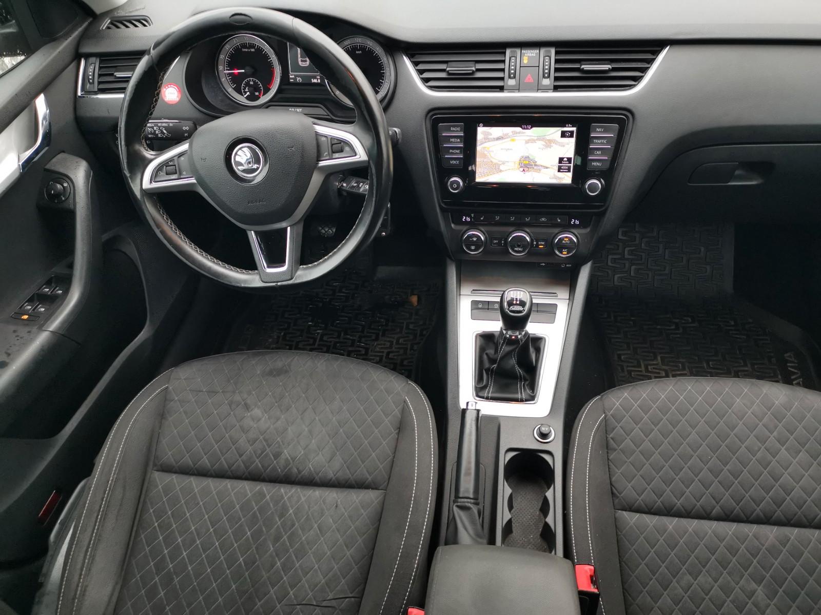 Skoda Octavia 2015 — photo 7
