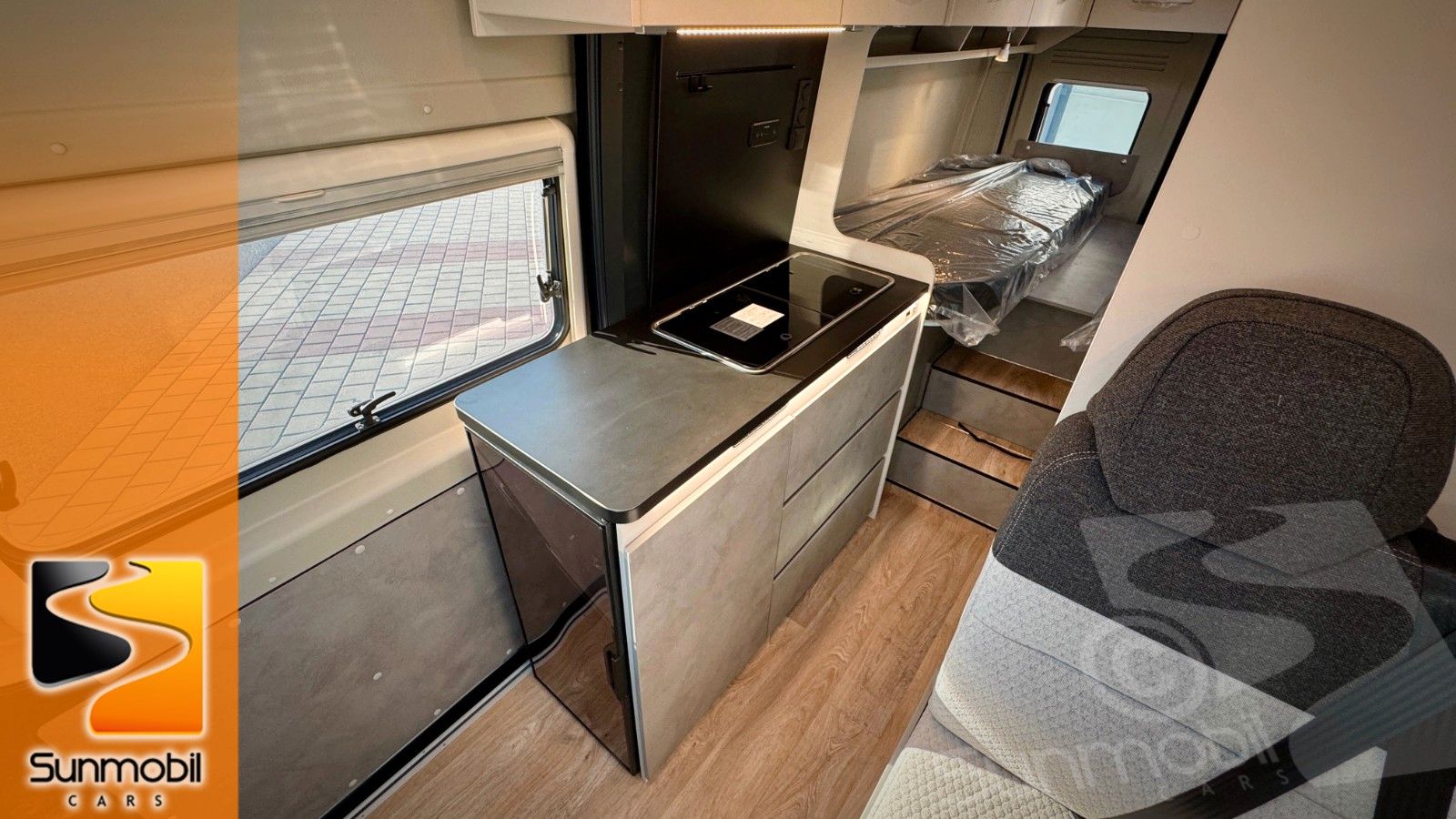 Fahrzeugabbildung Crosscamp Camper Van 640 Fiat Automatik Dieselheizung