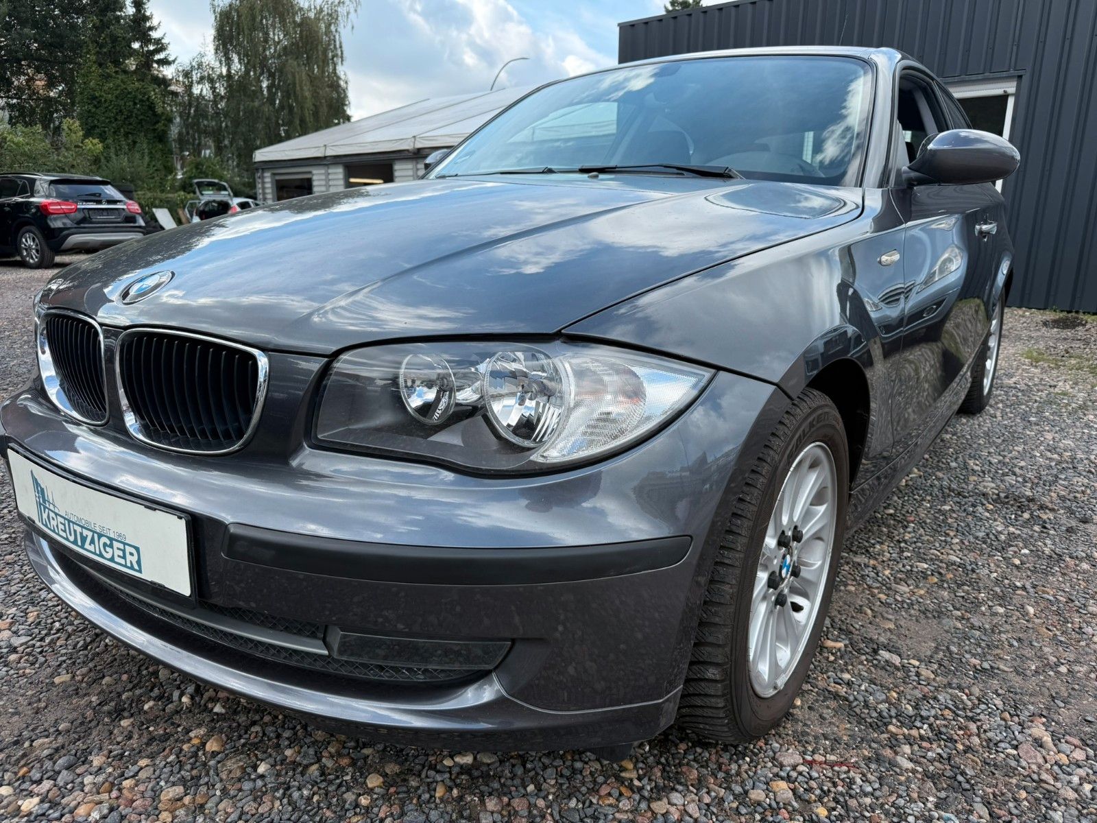 Fahrzeugabbildung BMW 116i