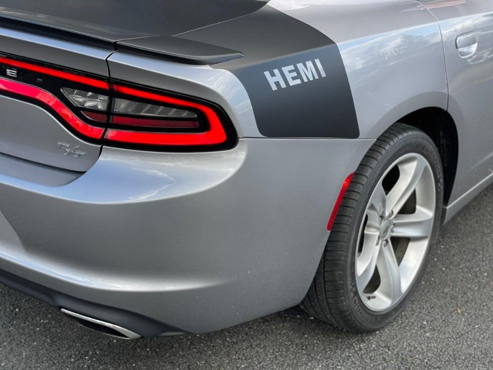 Fahrzeugabbildung Dodge Charger 5.7 RT V8 HEMI 2017er mit erst 34.000 KM