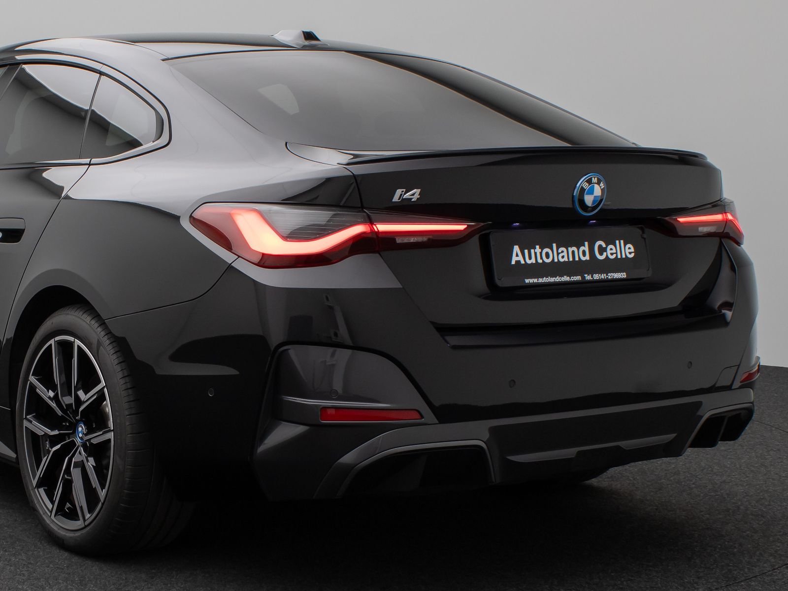 Fahrzeugabbildung BMW i4 eD40 Gran Coupè M Sport Kamera DAB H/K 19Zoll