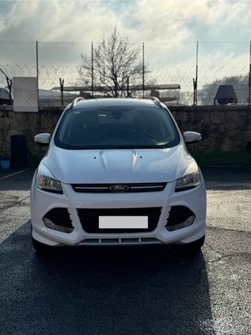 Ford Kuga 2.0 TDCI 180 CV S&S 4WD Powershift Tit