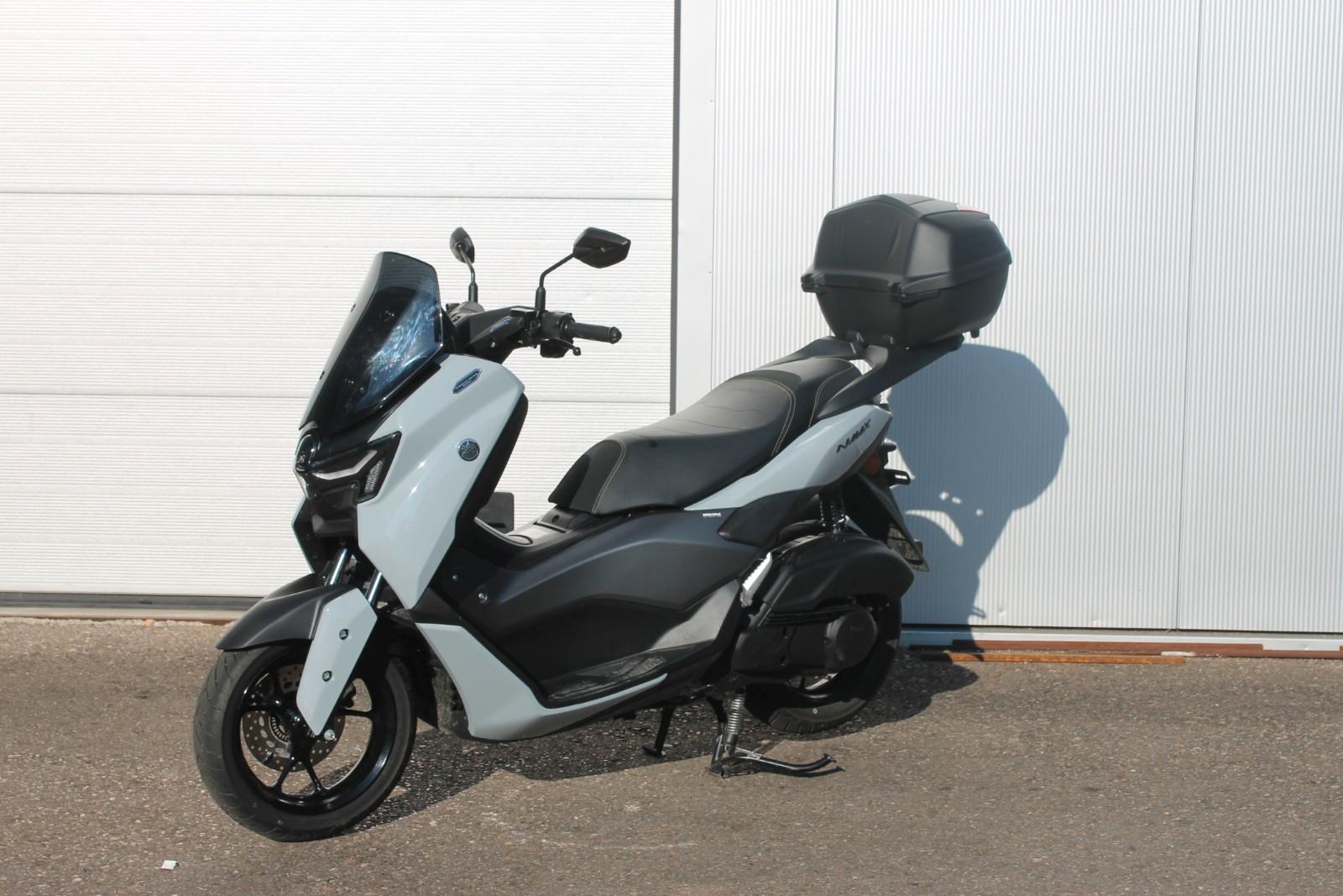 Yamaha N Max 125 * TECH MAX, Topcase, aus 1. Hd