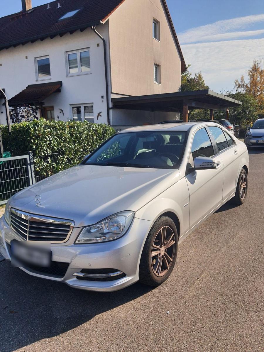 Mercedes-Benz C 180