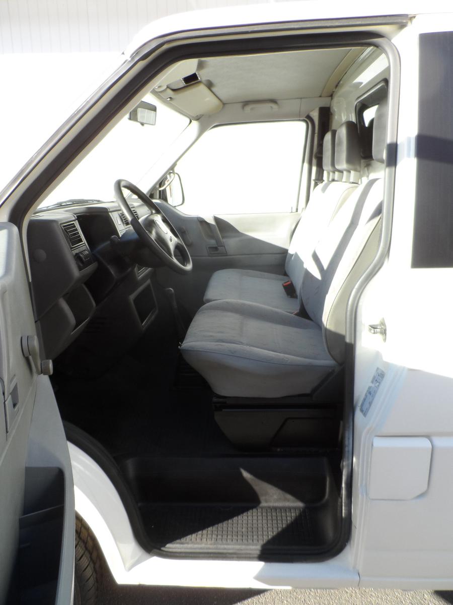 Volkswagen T4 Kasten lang TDI Raptorlack ABS Doppelairbag