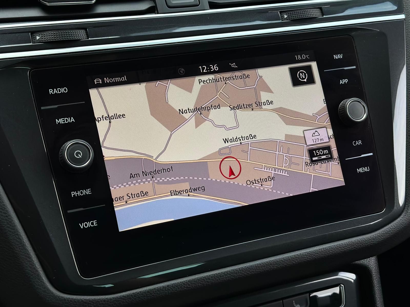 VW Tiguan 2.0TSI COMFORTLINE 4M* LED#ACC#HUD#SHZ#VC - Image 14