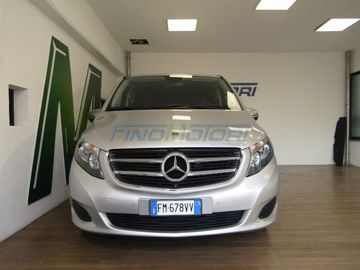 Mercedes V 200 - 2