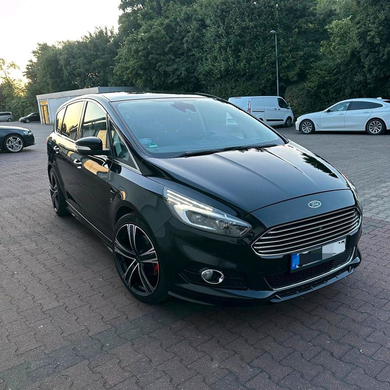 Image of Ford S-Max