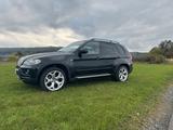 BMW X5 E70 - BMW X5: E70