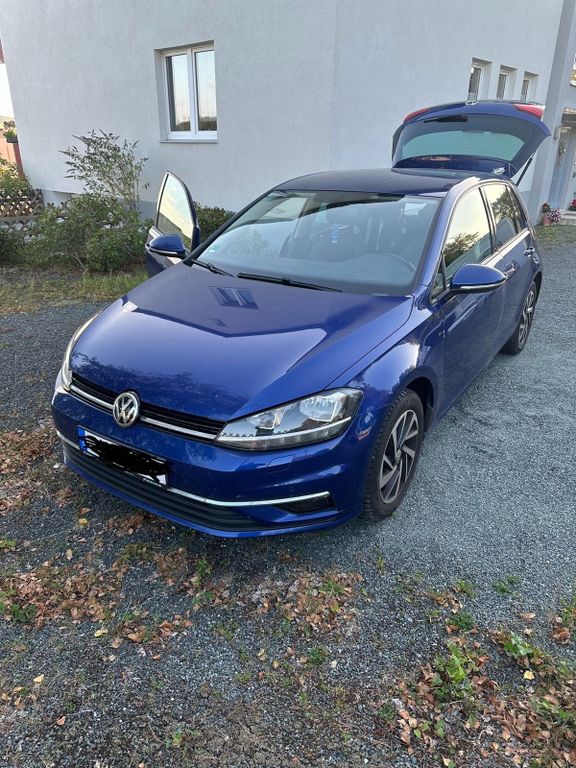 Image of Volkswagen Golf