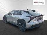 Toyota bZ4X AWD - silberne Toyota bZ4X