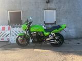 Kawasaki ZRX 1100 - KAWASAKI ZRX 1100