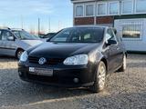Volkswagen Golf V 1.9 TDI *BEHINDERTENGERECHT*AUTOMATIK* - Volkswagen Golf aus 2007: TDI