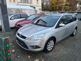 Ford Focus Turnier Style 1,6 2.Hd Tüv Service NEU - Ford Focus: Turnier Style