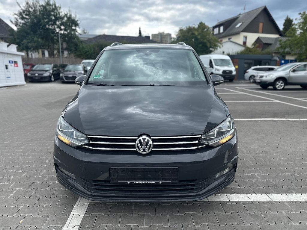 Image of Volkswagen Touran