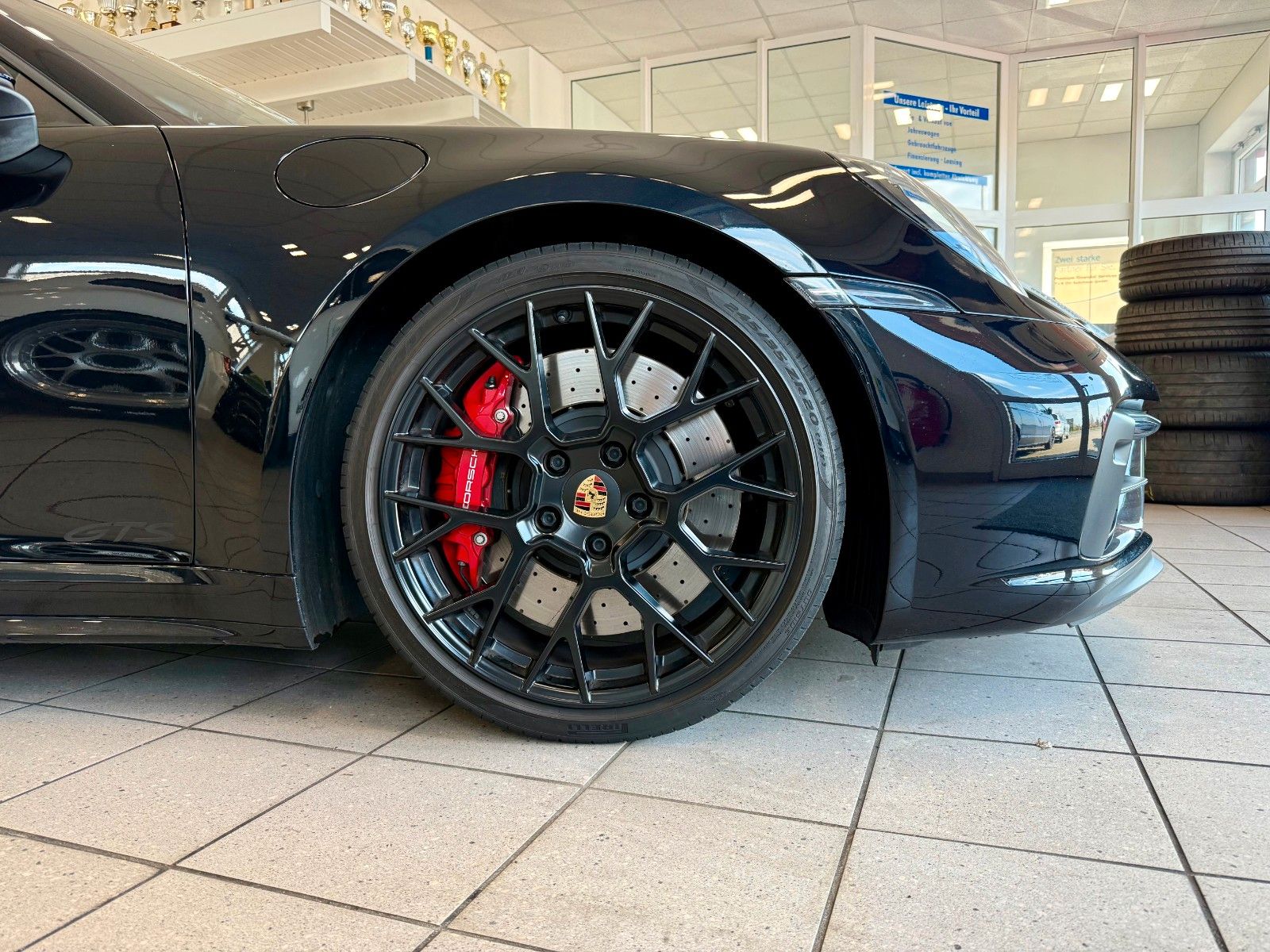Fahrzeugabbildung Porsche 911 992 Carrera GTS Cabrio LIFT/ACC/360/APPROVED