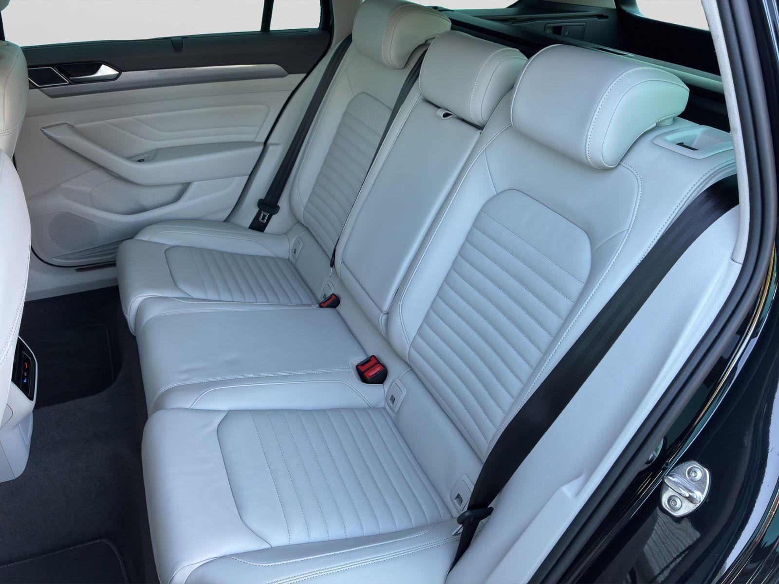 Passat Variant GTE 1.4 Hybrid *AHK*DCC*LEDER*