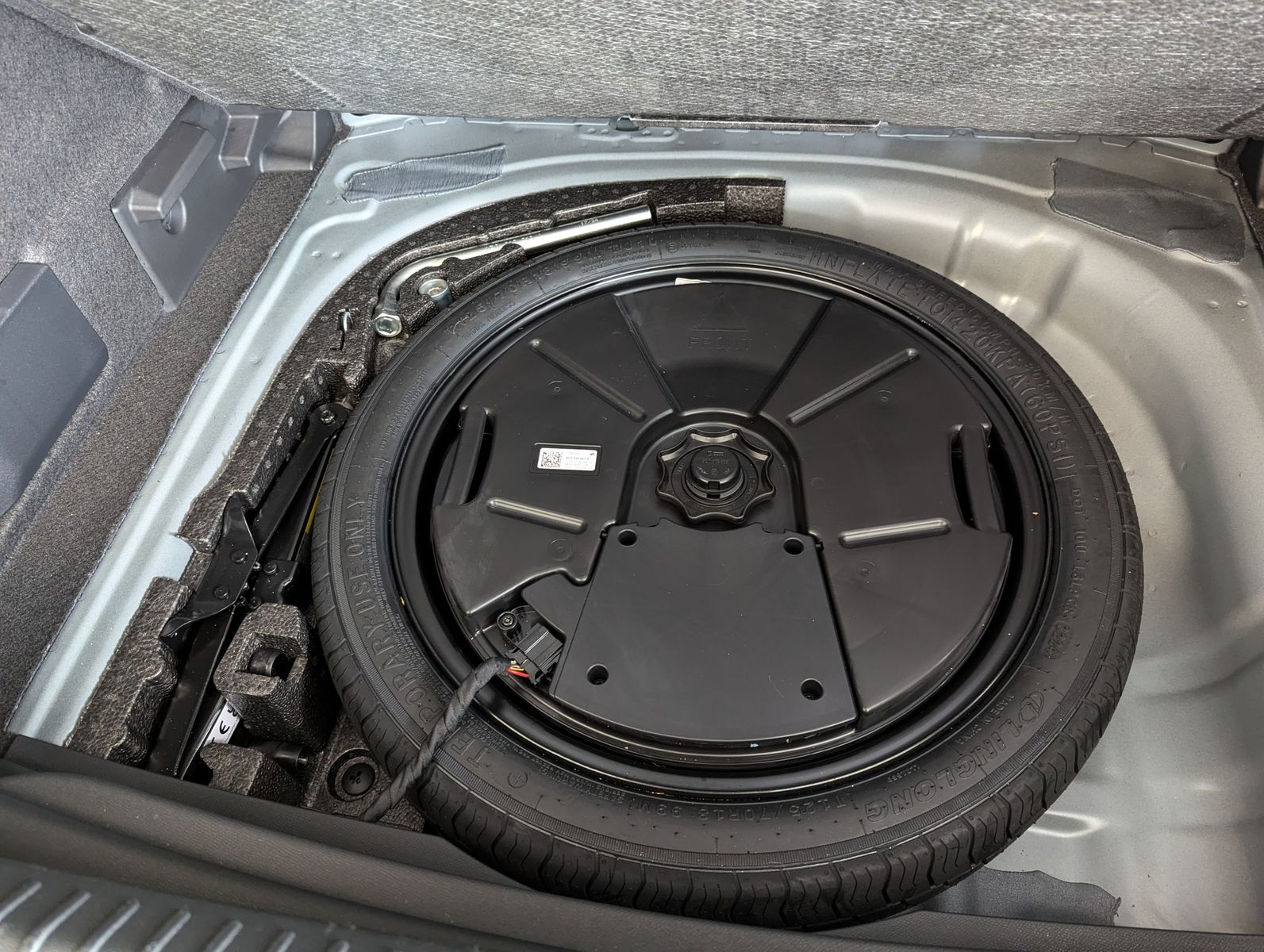 CUPRA Formentor 2.0 TDI Pano Sennh. DCC Kamera Matrix - Image 18