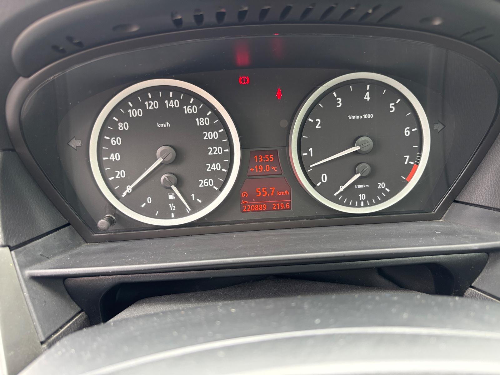 BMW 525 2005 — photo 10