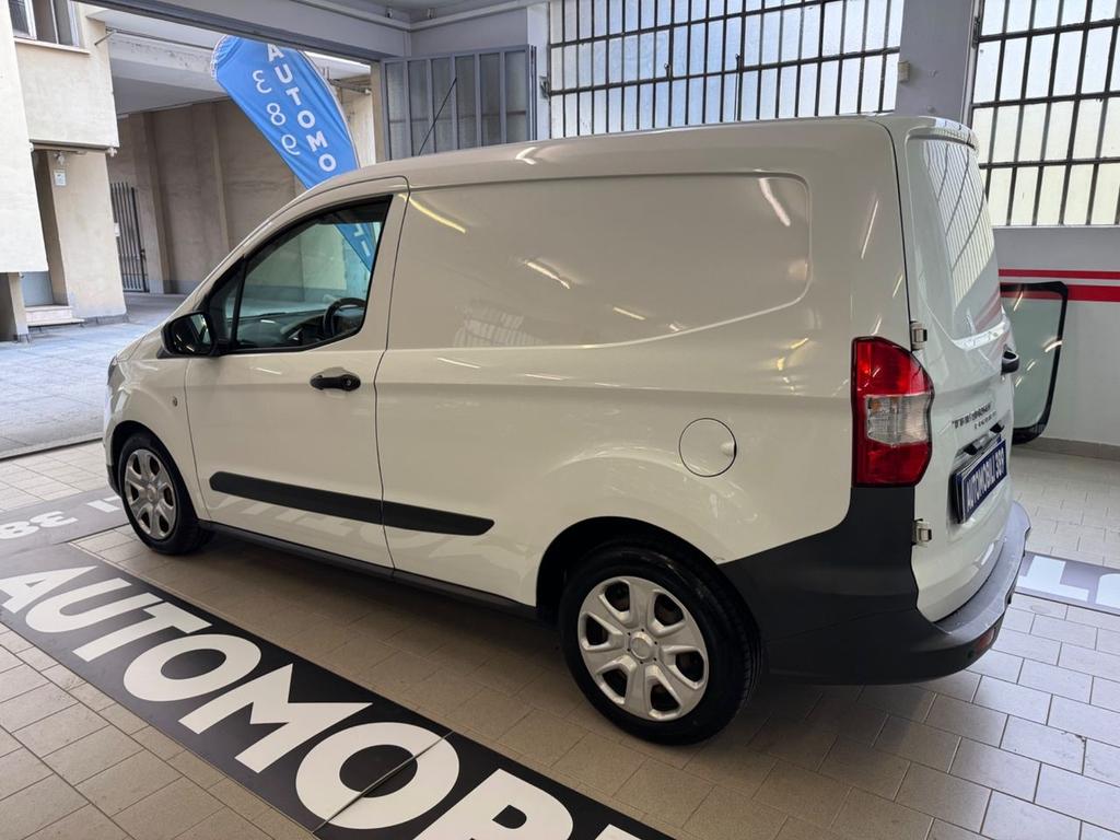 Ford Transit Courier