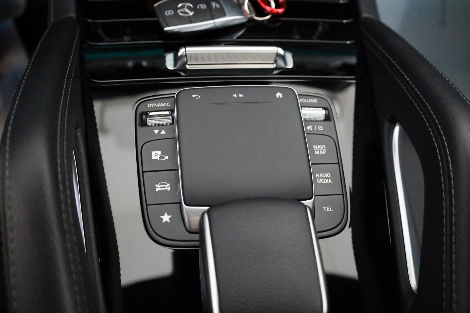 Fahrzeugabbildung Mercedes-Benz GLE 350 e 4M,360°Kamera,Burmester,Panorama