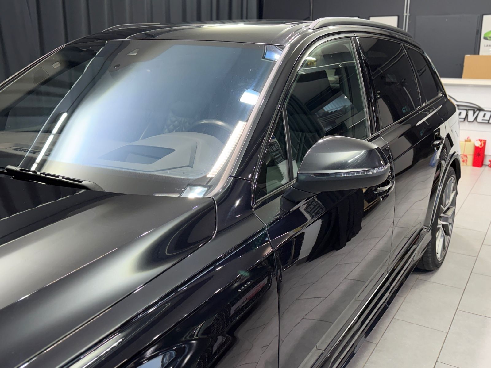 Fahrzeugabbildung Audi SQ7 4.0 TDI quattro|3D BANG&OLUFSEN|PANORAMA|AHK