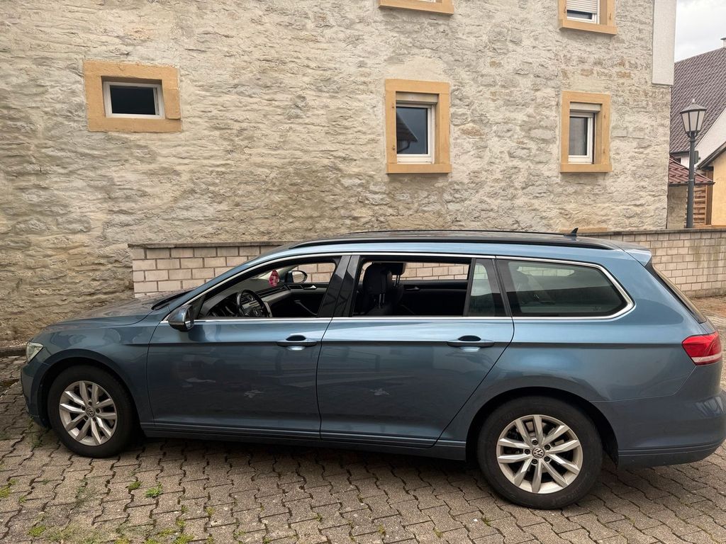 Image of Volkswagen Passat