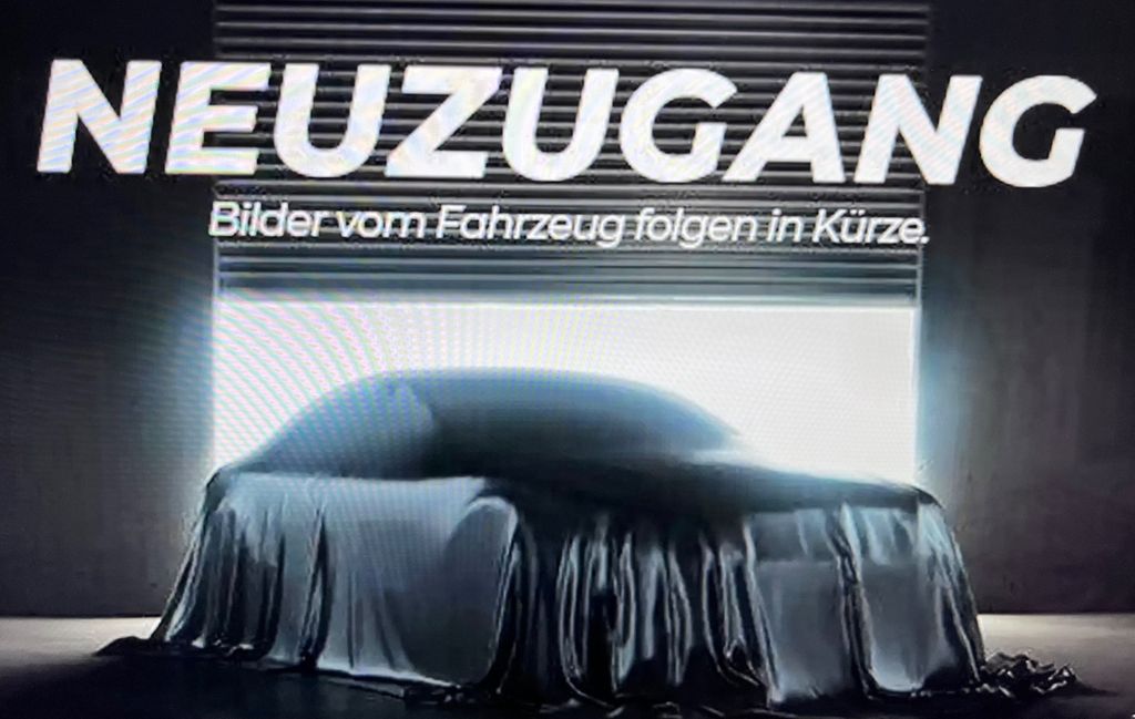 Image of Mercedes-Benz E 220