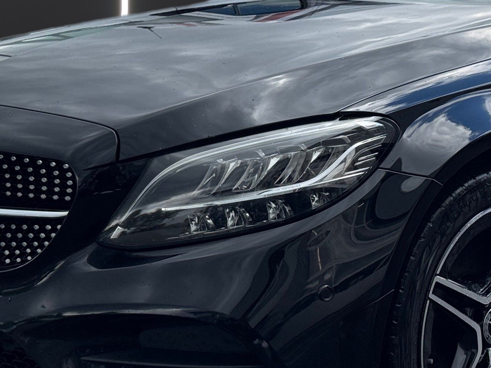 Fahrzeugabbildung Mercedes-Benz C 300 de AMG-Line*Kamera*LED*Comand*Volldigital*