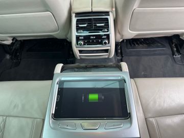 BMW 740 - 12