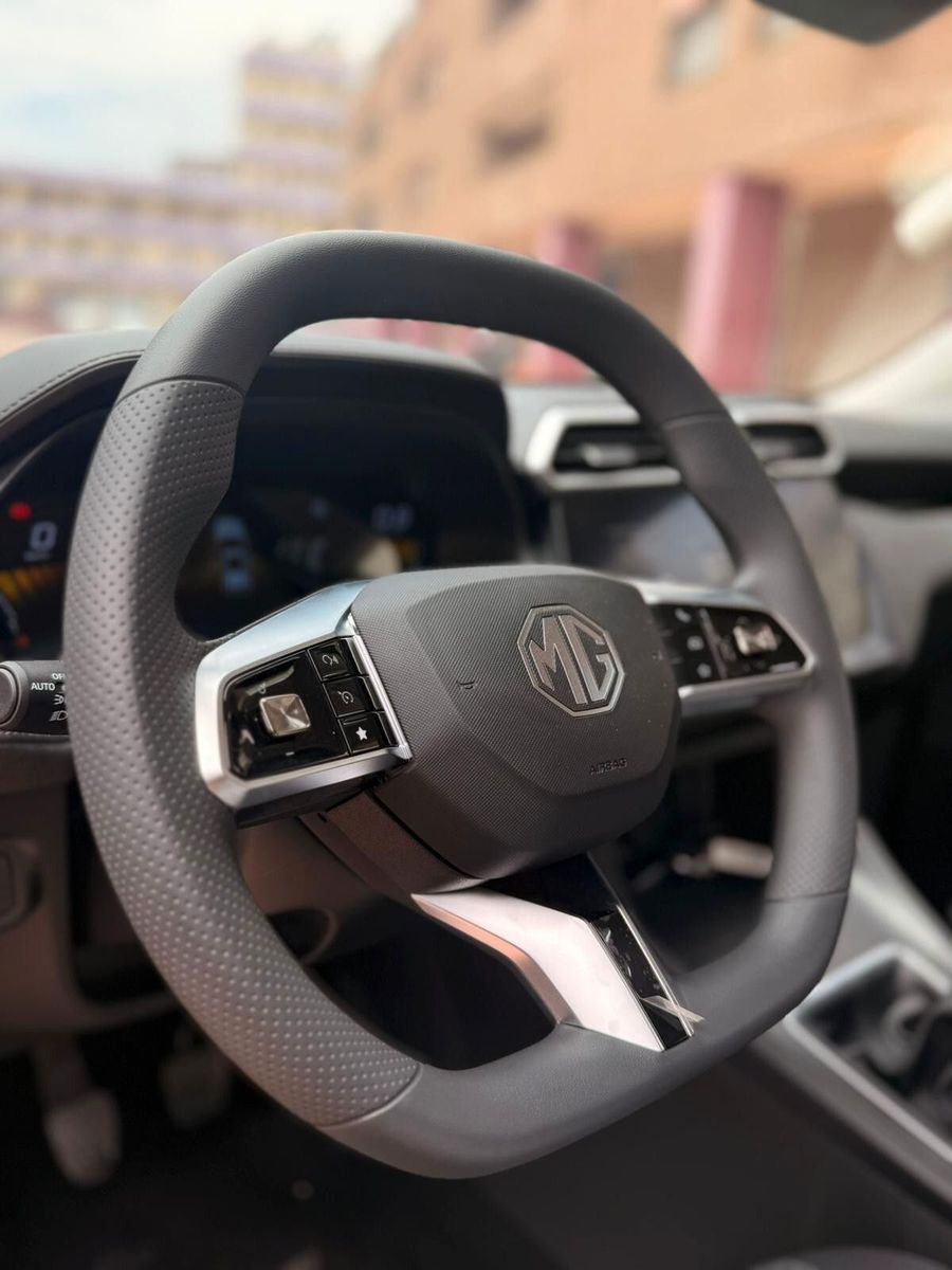 MG ZS