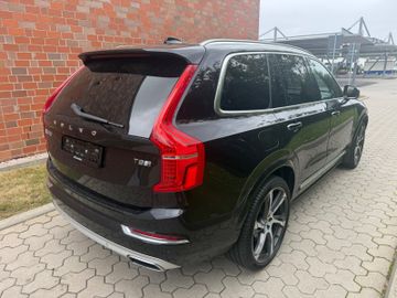 Volvo XC90 - 4