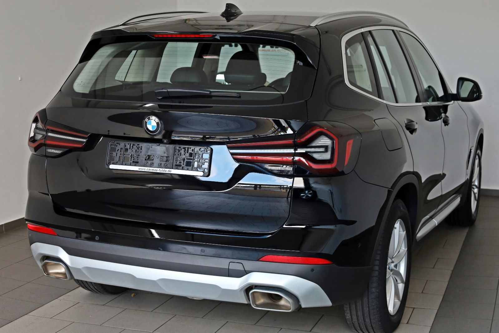 Fahrzeugabbildung BMW X3 xDrive 20d Leder,Navi,Kamera,Standhz,AHK +WR