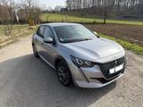 Peugeot e-208 136 Allure+ - Peugeot e-208 von privat