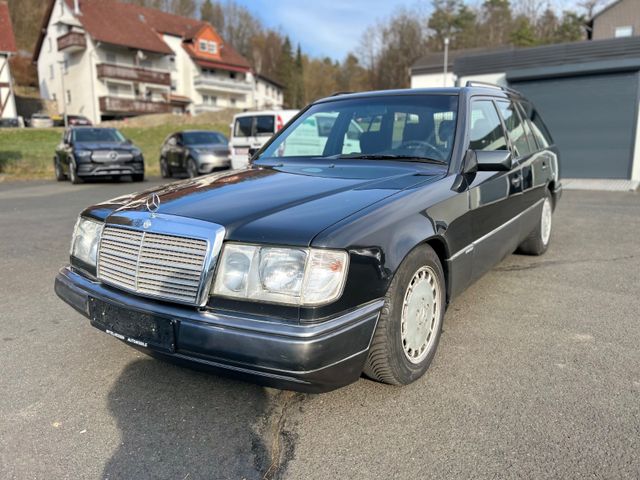 Mercedes-Benz 220 TE W124 *H-KENNZEICHEN*SCHIEBEDACH