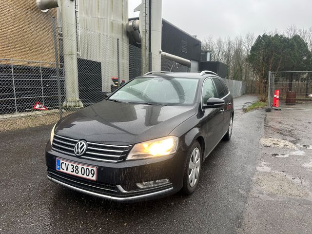 Volkswagen Passat Variant Highline BMT 2,0 TDI DSG 170 HP