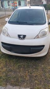 Peugeot 107 - gebrauchte Peugeot 1007 aus dem Jahr 2009