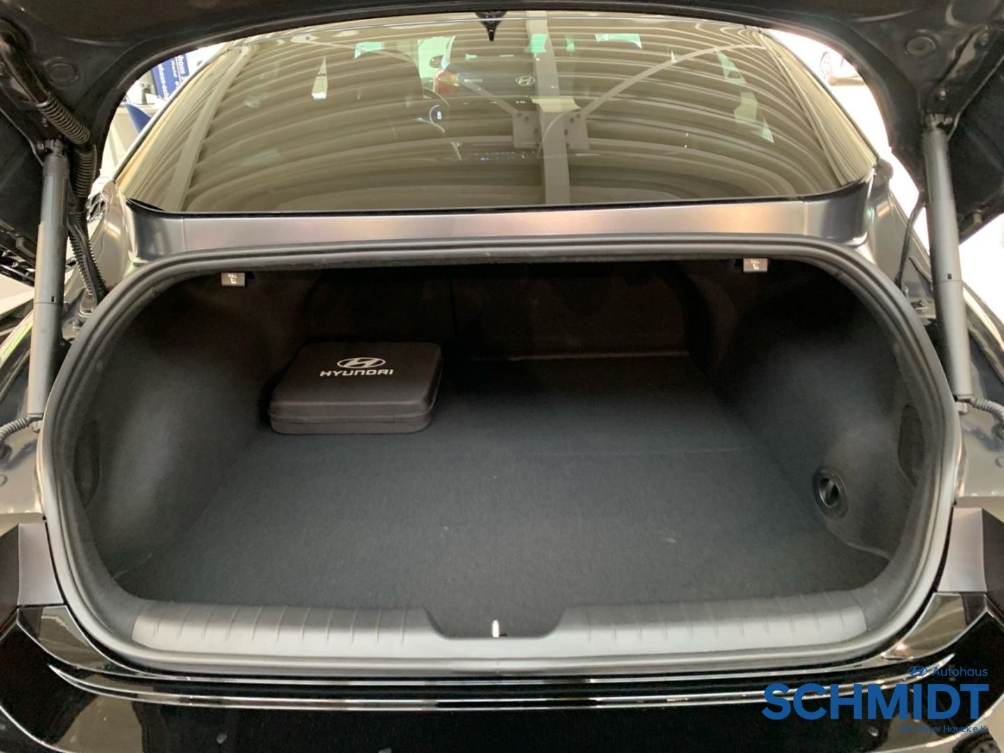 Hyundai IONIQ 6 – Bild 11