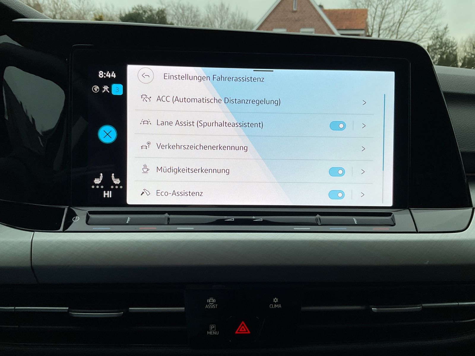 Fahrzeugabbildung Volkswagen Golf Variant 2.0 TDI DSG,AHK,ACC,LED,Navi