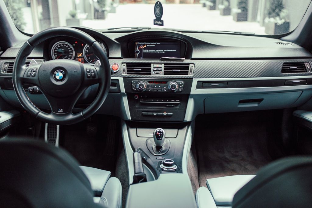 BMW M3 2011