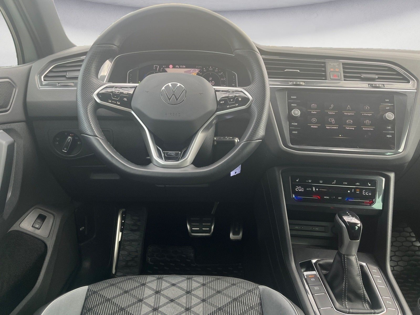 Volkswagen Tiguan - Bild 11