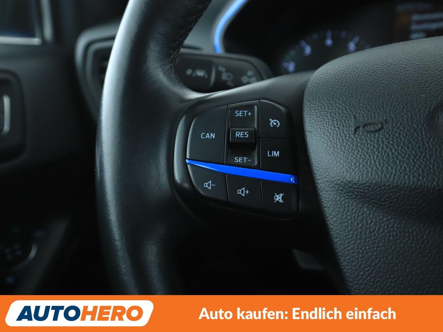 Ford Focus 1.5 EcoBoost Active*NAVI*LED*TEMPO*CAM*AHK