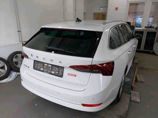 Octavia Combi 2.0 TDI Style AHK NAVI