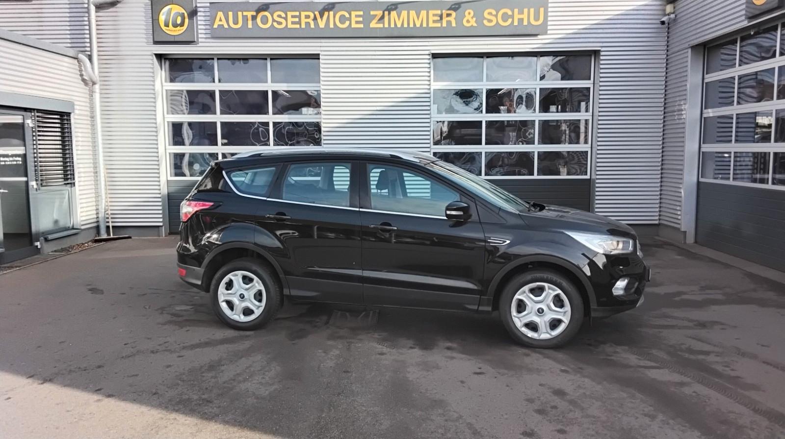 Ford Kuga Cool & Connect