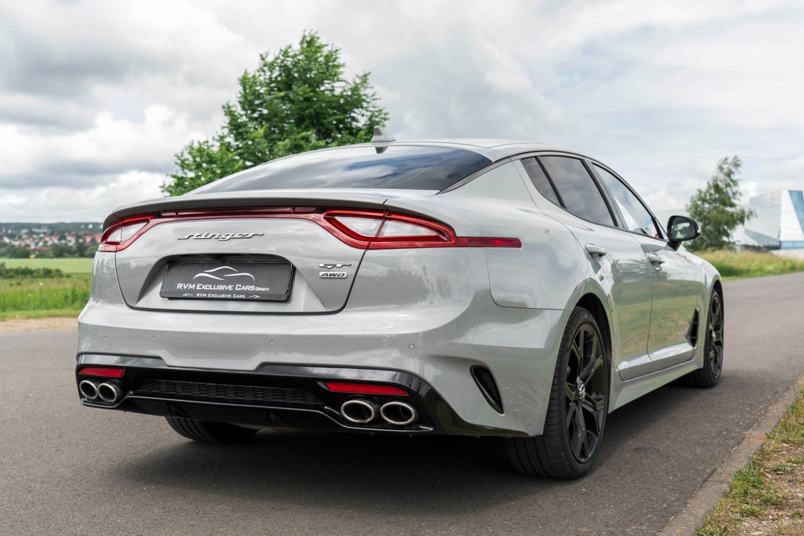 Fahrzeugabbildung Kia Stinger 3.3 T-GDI AWD GT HUD ACC 360° CARPLAY