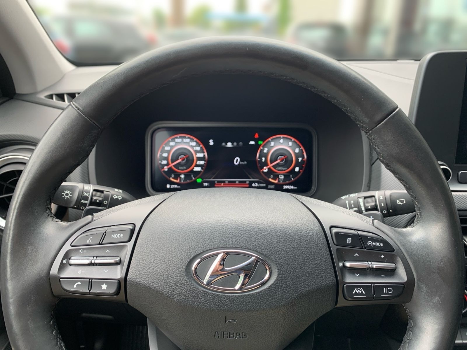 Fahrzeugabbildung Hyundai KONA 1.6 GDI Trend Hybrid Allwetter