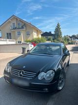 Mercedes-Benz Mercedes CLK W209 320 218PS Tüv Neu - Mercedes-Benz 320 aus 2003